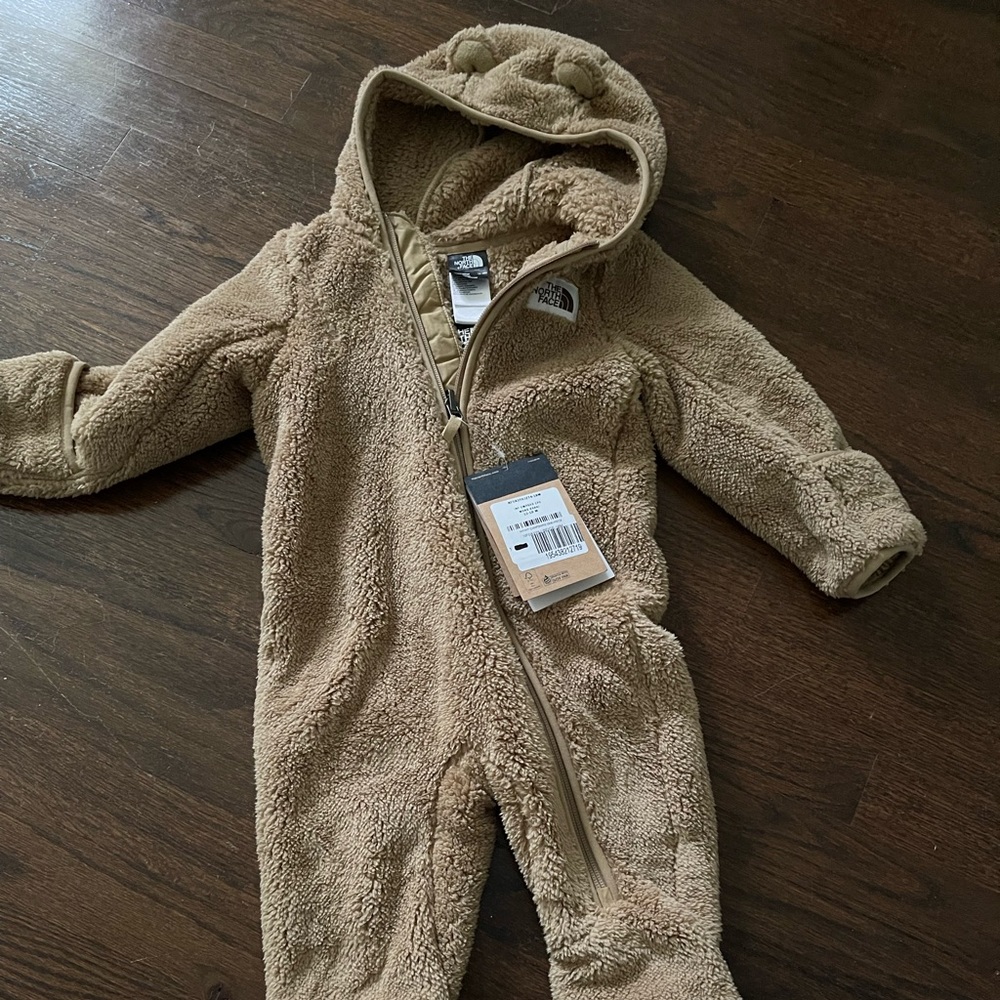 North Face bunting suit - NWT